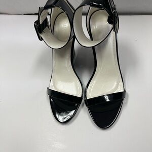 - Liliana Black Wedge